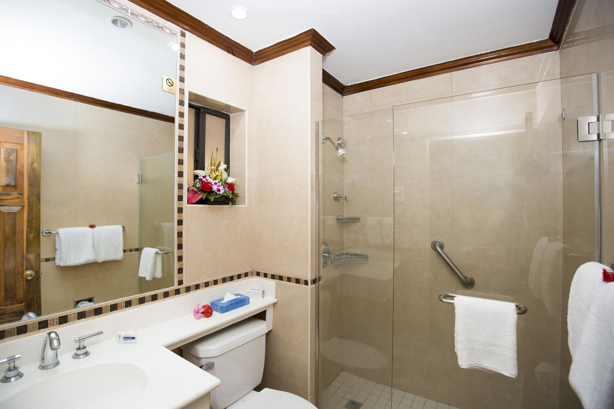 รูม ออน เดอะ บีช เนกริล Hotel ภายนอก รูปภาพ