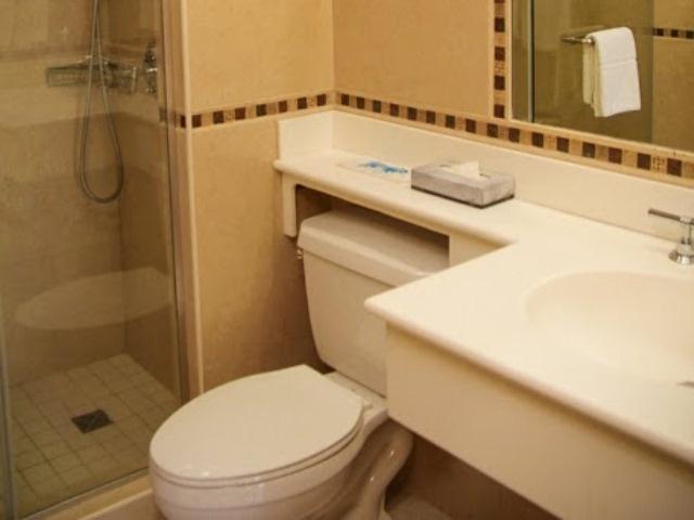 รูม ออน เดอะ บีช เนกริล Hotel ภายนอก รูปภาพ