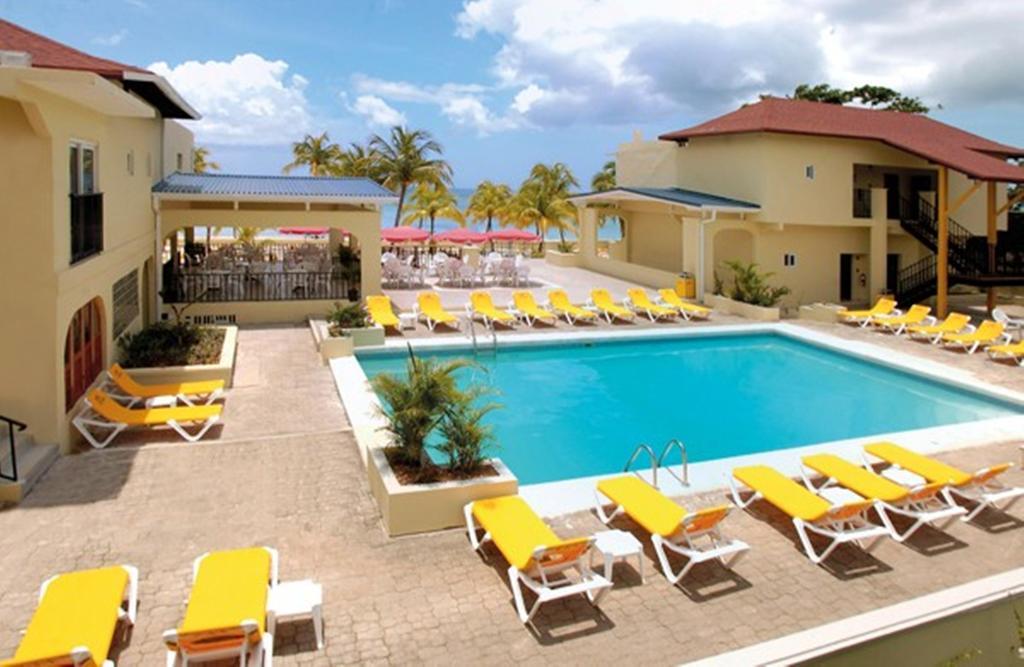 รูม ออน เดอะ บีช เนกริล Hotel ภายนอก รูปภาพ